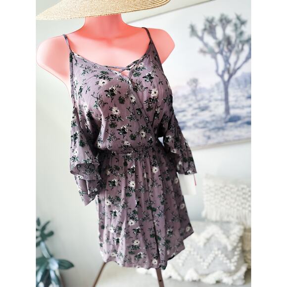 Bloom-Touched & Breeze-Kissed Cold Shoulder Boho Floral Flowy Romper M - Picture 3 of 3